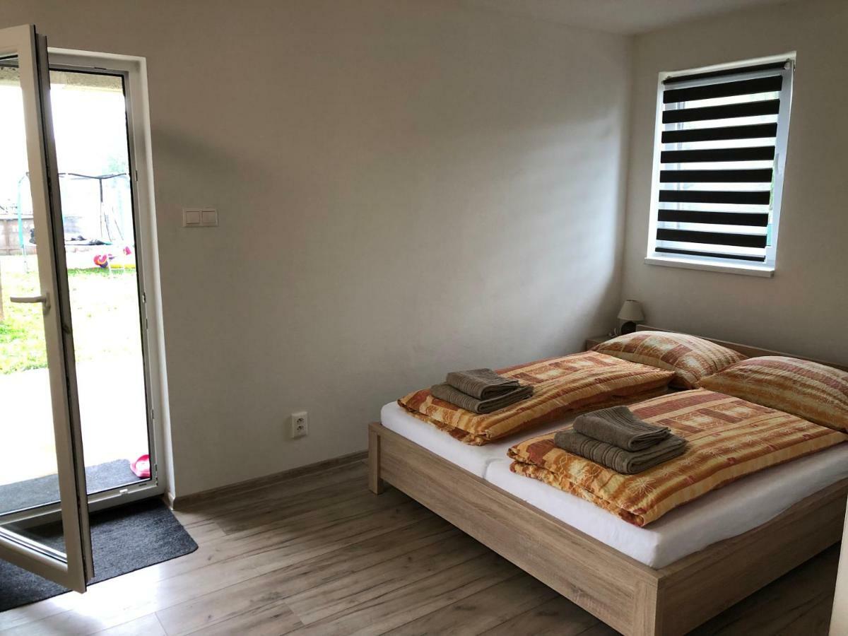 Apartmanovy Dom Magda 브르보우 외부 사진